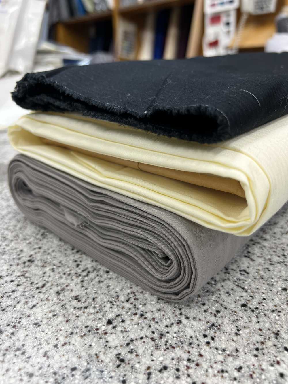 4850 Herringbone Sreki 4850، 3 تنويعات لونية[بطانة الجيب]