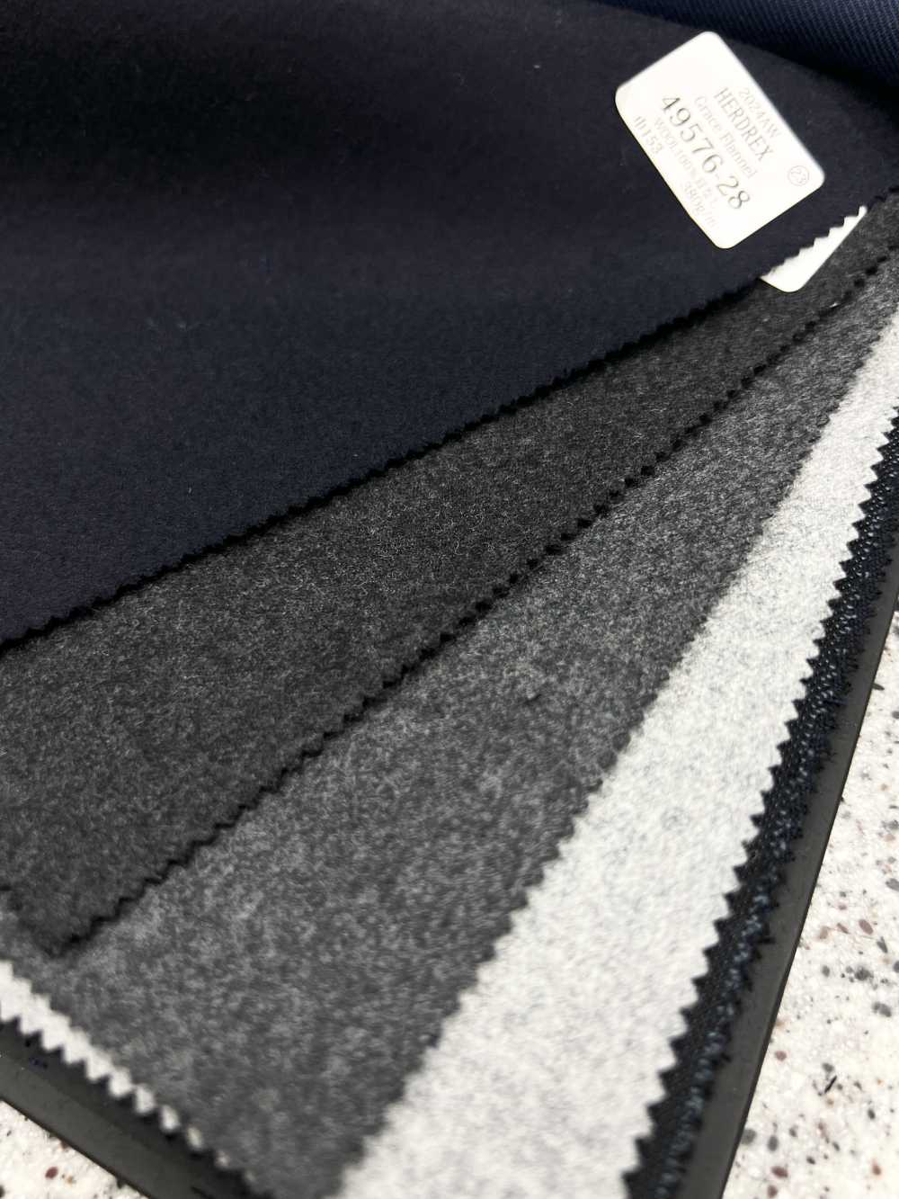 49576 GRACEFLANNEL فلانيل سادة[قماش] Kunishima Co., Ltd.