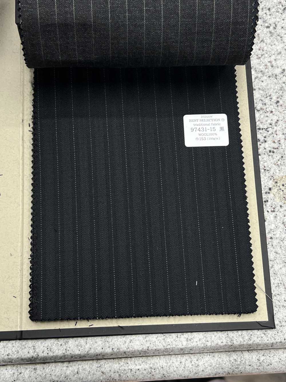 97431 قماش تقليدي للبدلات، متعدد الخامات، أسود، مخطط Kunishima Co., Ltd.
