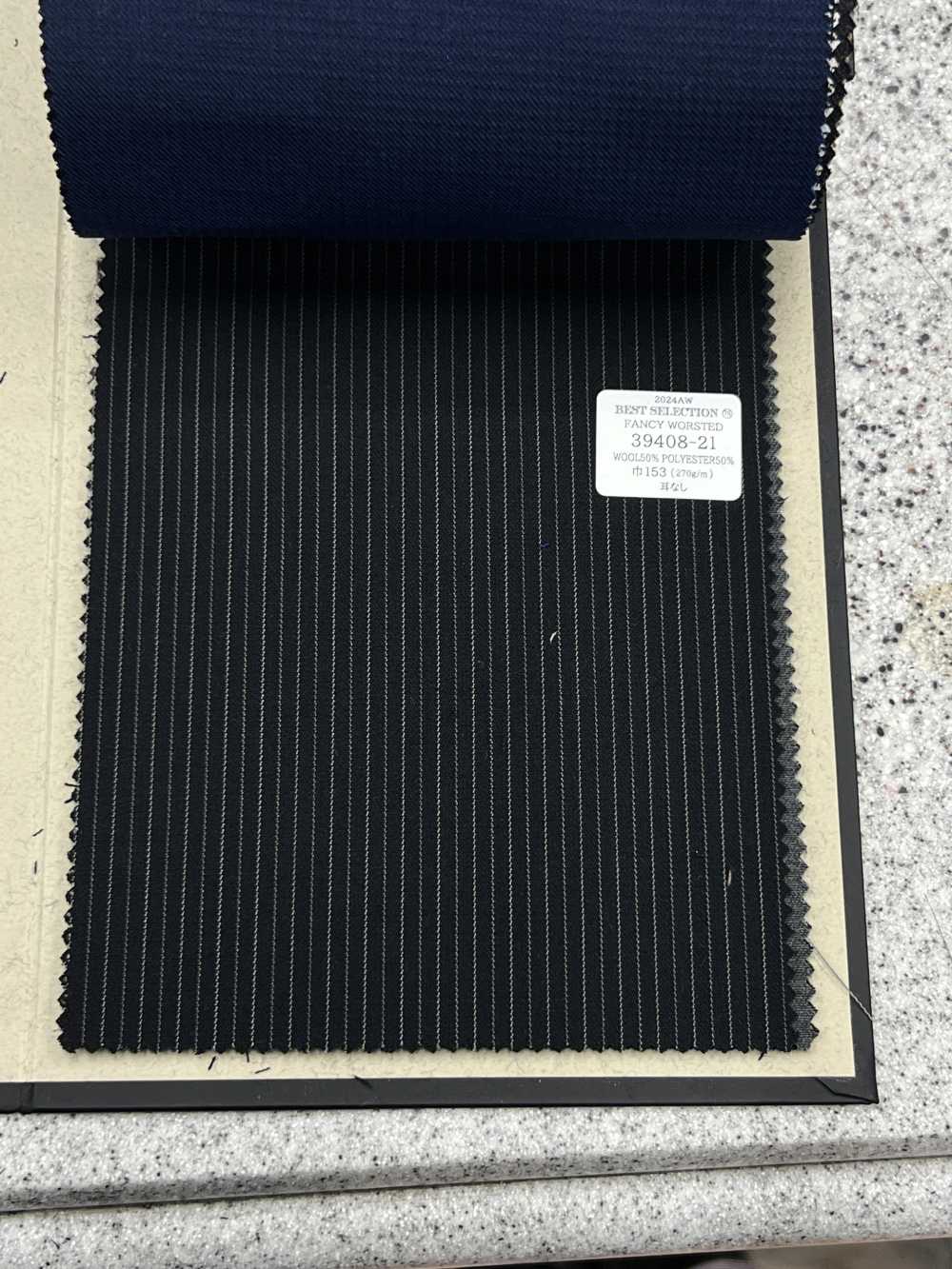 39408 FANCY WORSTED صوف وبوليستر مقاوم للتجعد بنقشة رأس الدبوس[قماش] Kunishima Co., Ltd.