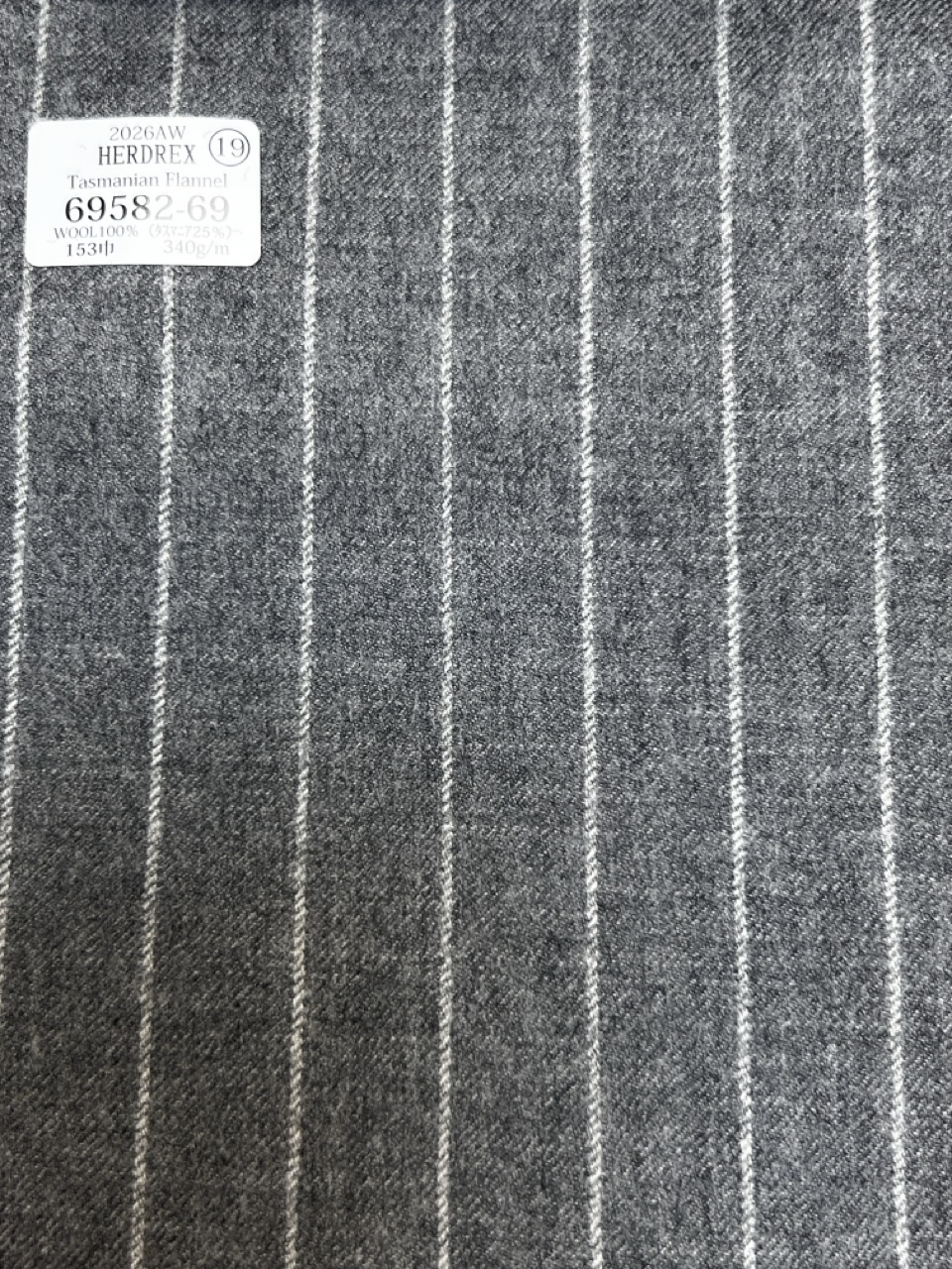 69582-69 26AW HERDREX [Tasmanian Flannel] خطوط رمادية فاتحة من الحرير والصوف[قماش] Kunishima Co., Ltd.