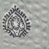 رمادي مائل للبيج