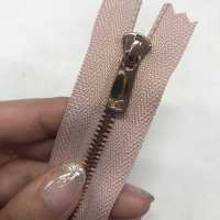 3SGWQPC EXCELLA® سحاب مقاس 3 بلون ذهبي وردي، مغلق الطرف، مزدوج YKK صور إضافية