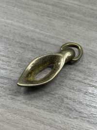 E-C-Z-PULL-WITH-HOLE ساحب سحاب على شكل مخلب نسر مع ثقب Kamishiraishi صور إضافية