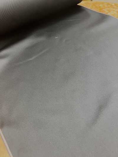 100 قماش هايكن من ساتان تويل ثنائي الوجه من حرير خالص، كحلي داكن