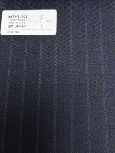 4ML4434 26AW THE CITY تويل بخطوط كحلية