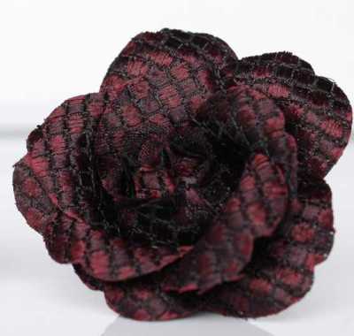 BTA-987 صنع في اليابان، Boutonniere من جاكار الحرير، بنقشة كانوكو، عنابي